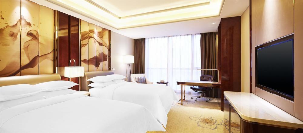 Sheraton Grand Zhengzhou Hotel Εξωτερικό φωτογραφία