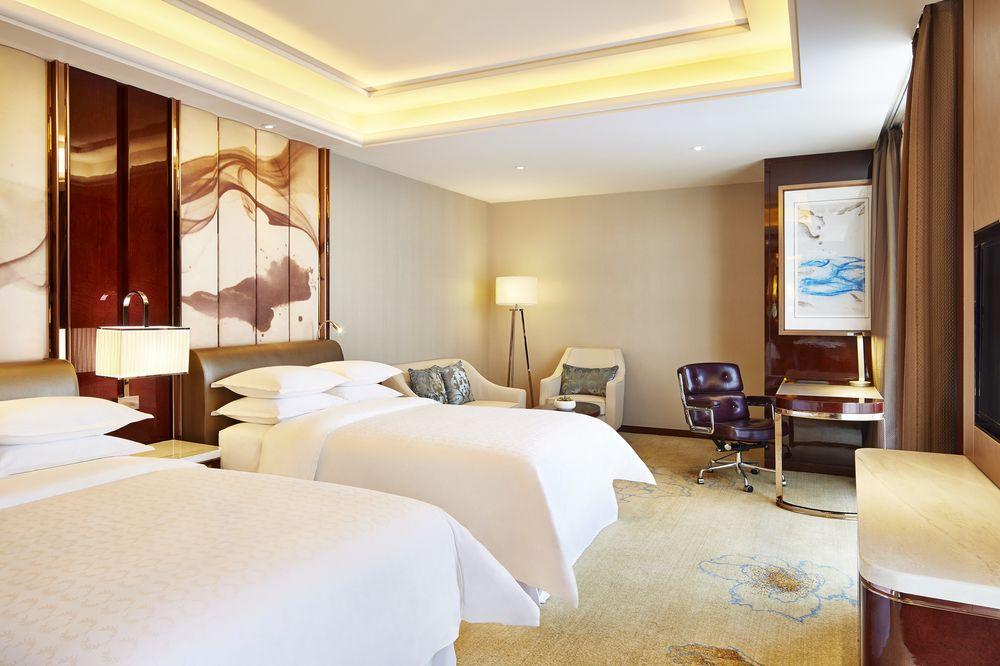 Sheraton Grand Zhengzhou Hotel Εξωτερικό φωτογραφία