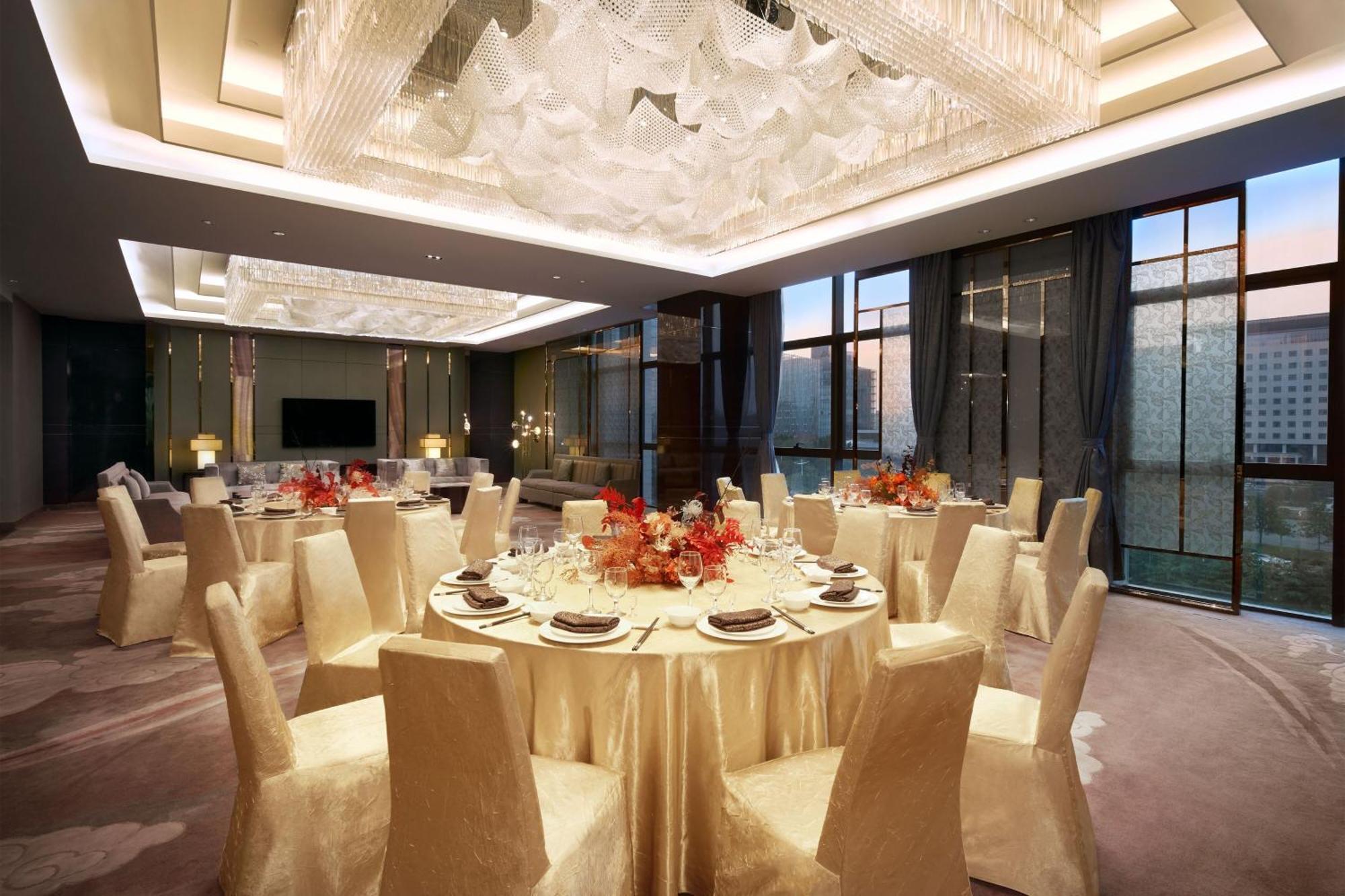 Sheraton Grand Zhengzhou Hotel Εξωτερικό φωτογραφία