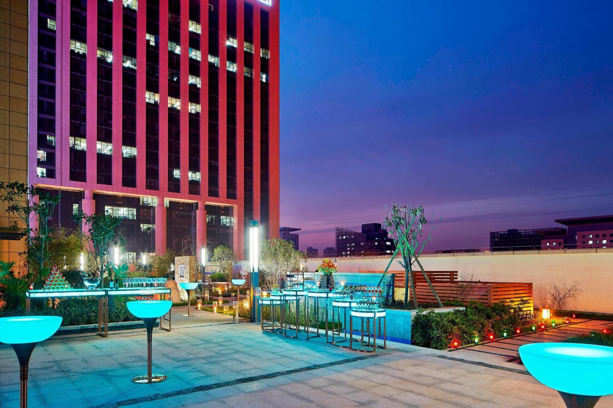Sheraton Grand Zhengzhou Hotel Εξωτερικό φωτογραφία