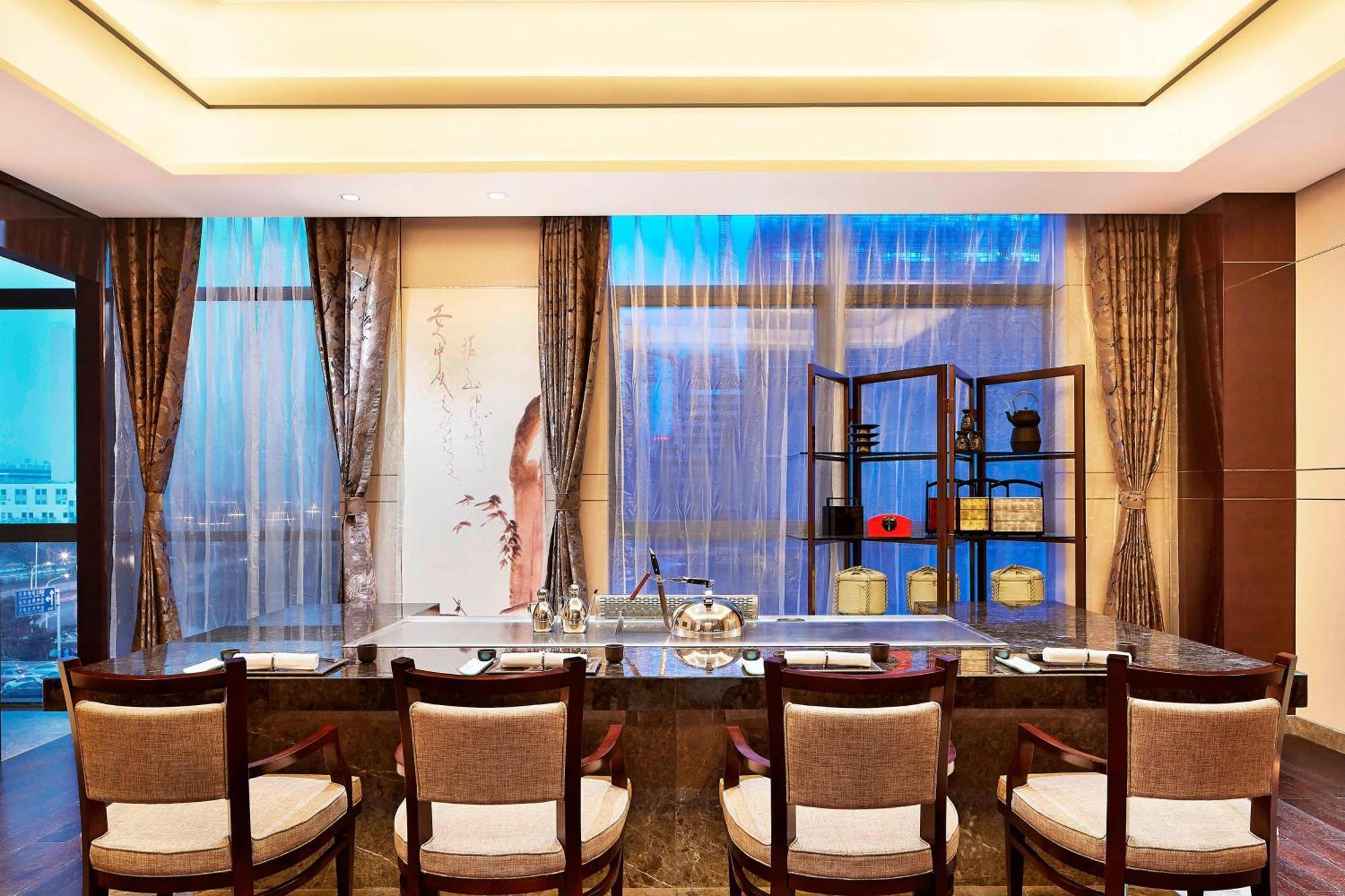 Sheraton Grand Zhengzhou Hotel Εξωτερικό φωτογραφία