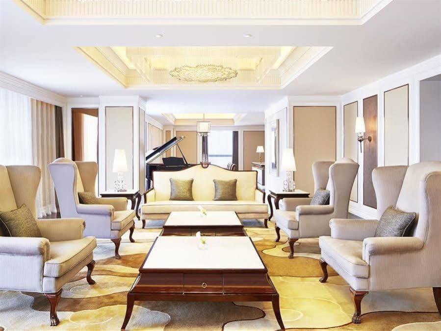 Sheraton Grand Zhengzhou Hotel Εξωτερικό φωτογραφία
